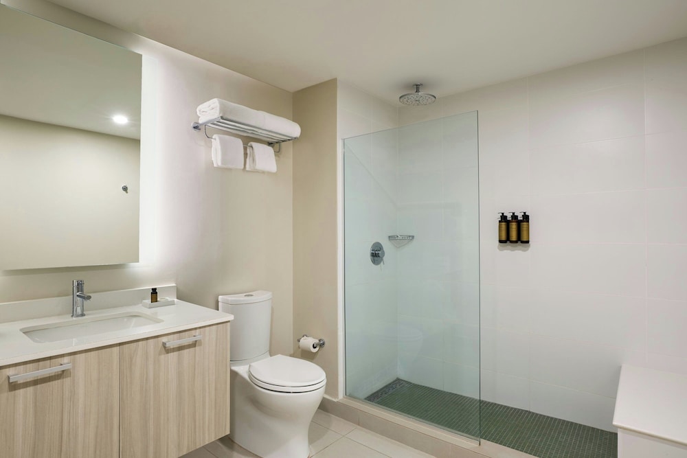 Casa Costera, Isla Verde Beach, Apartments by Marriott Bonvoy 42/46