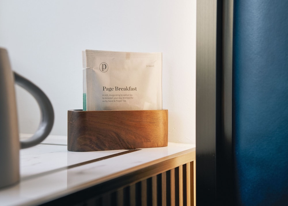 Page8, Page Hotels 32/63