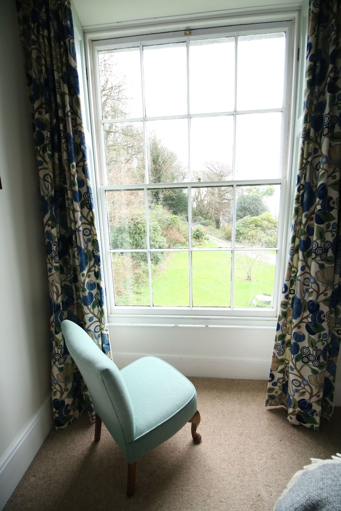 Laston House 27/50