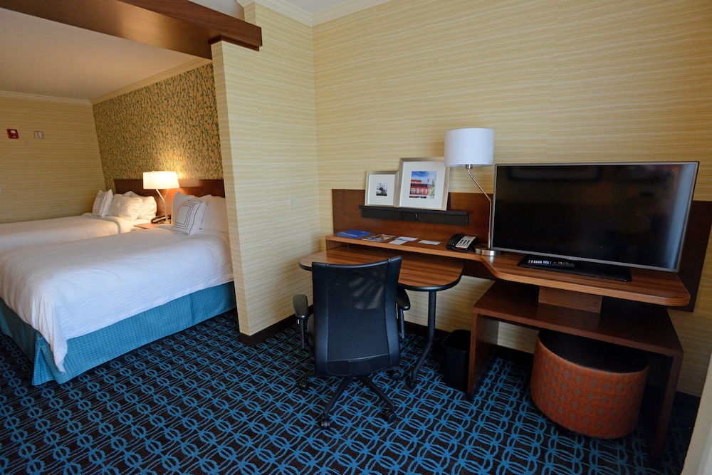 Fairfield Inn And Suites Bowling Green 16/46