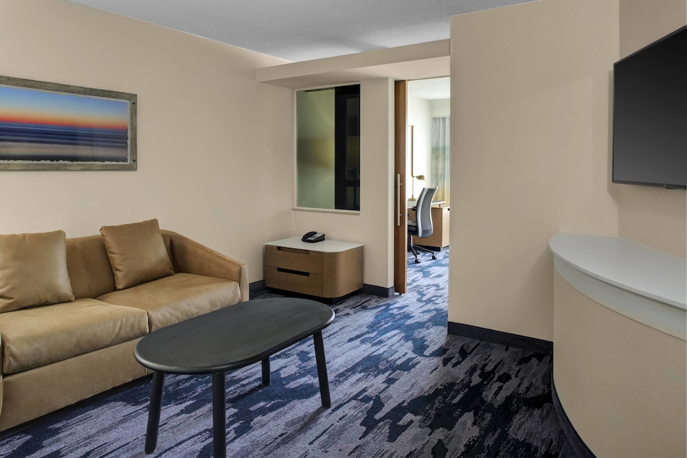 Fairfield Inn Suites By Marriott Virginia Beach Oceanfront 32/50
