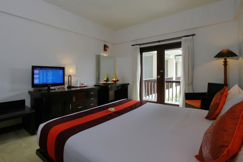 The Lokha Legian Resort and Spa 35/75