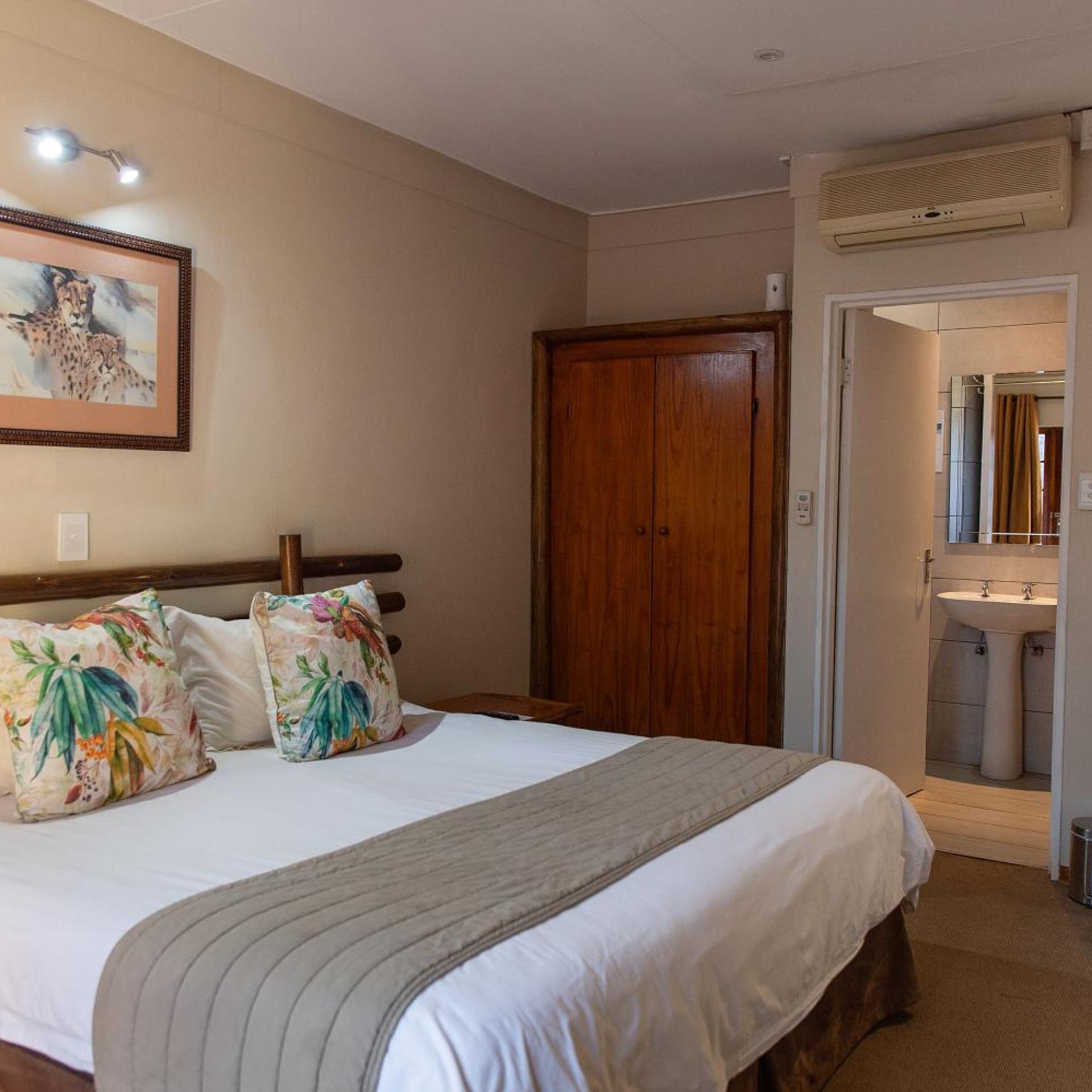 Standard, King Bed