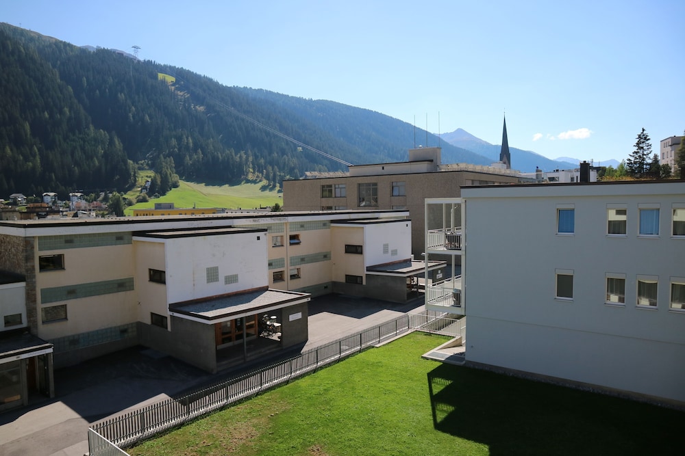 Spengler Hostel 26/29
