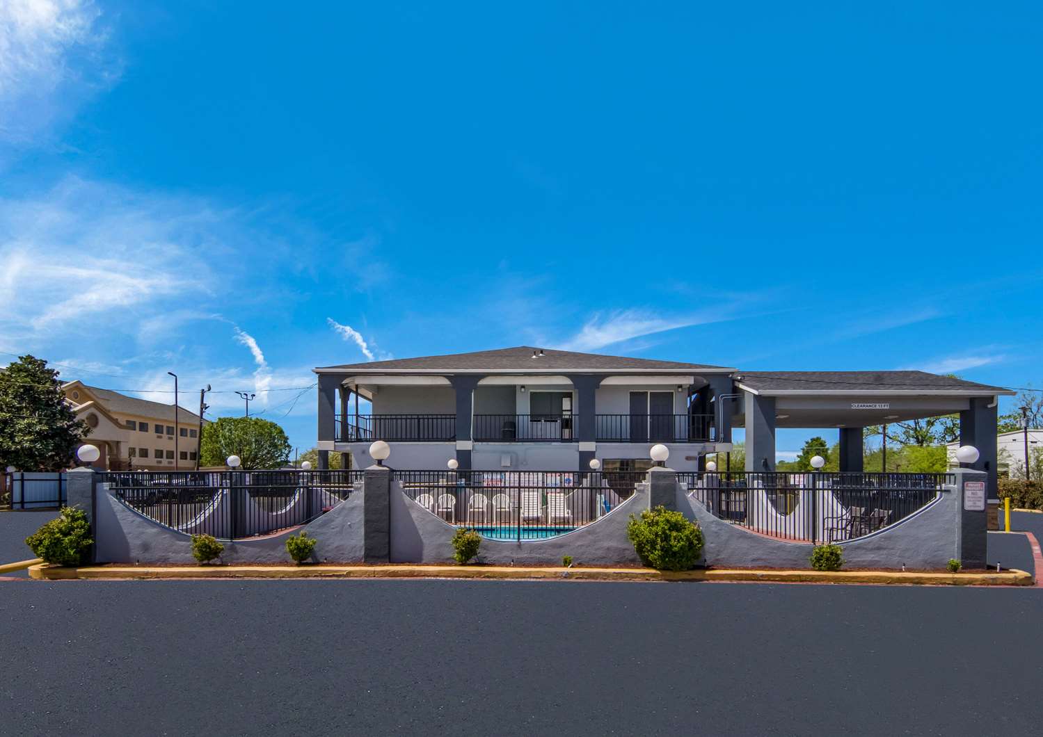 Super 8 by Wyndham Waco North I-35 2/16
