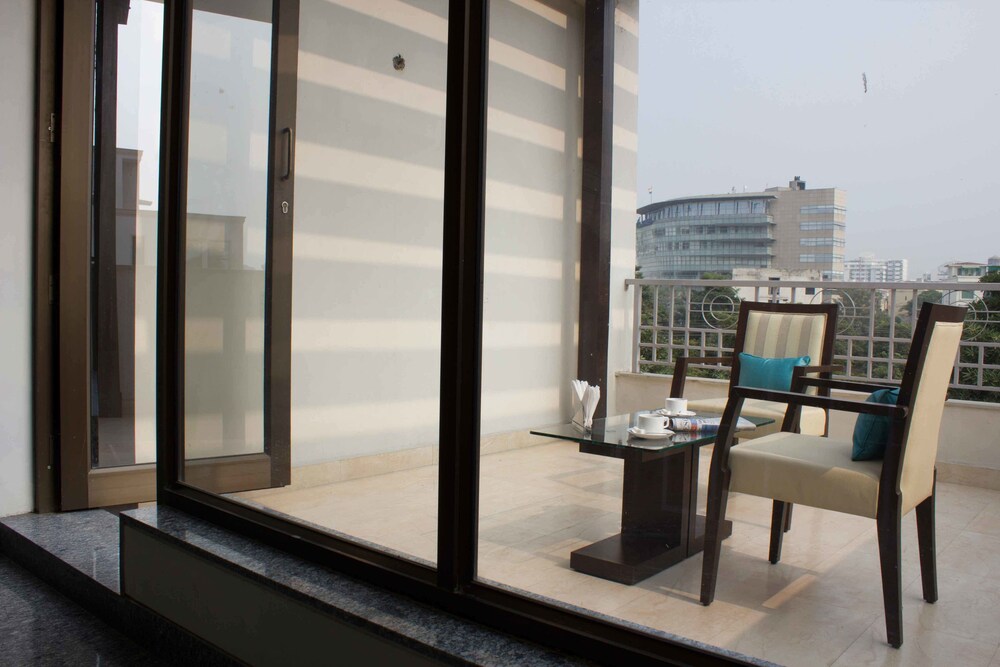 MG 路史丹利套房酒店(Stately Suites- MG Road) 图片1