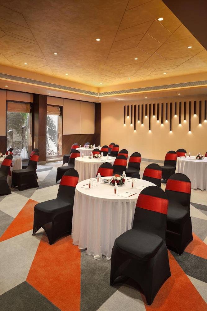 Kabir Hotel & Spa 25/30