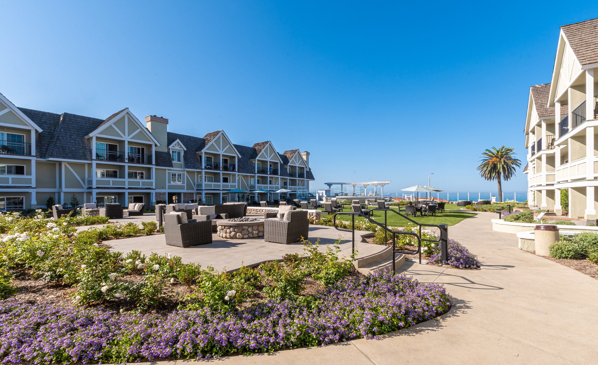 Carlsbad Inn Beach Resort 40/40