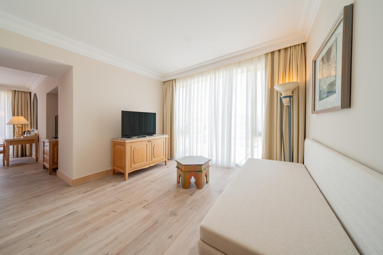 Junior Suite, Lateral Side Sea View, Main Building