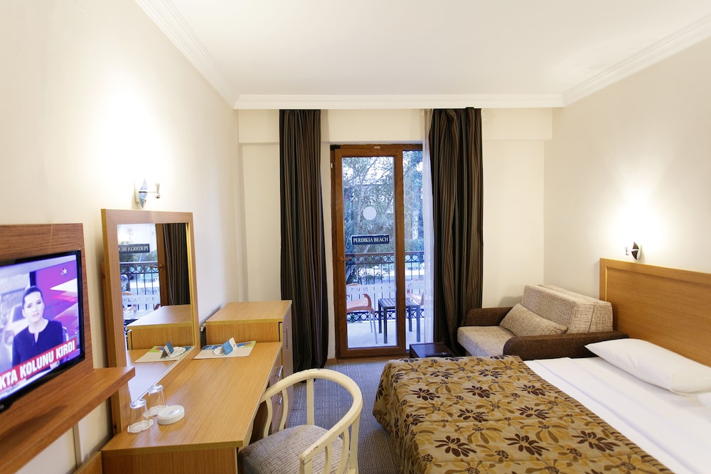 Perdikia Beach Hotel 18/44