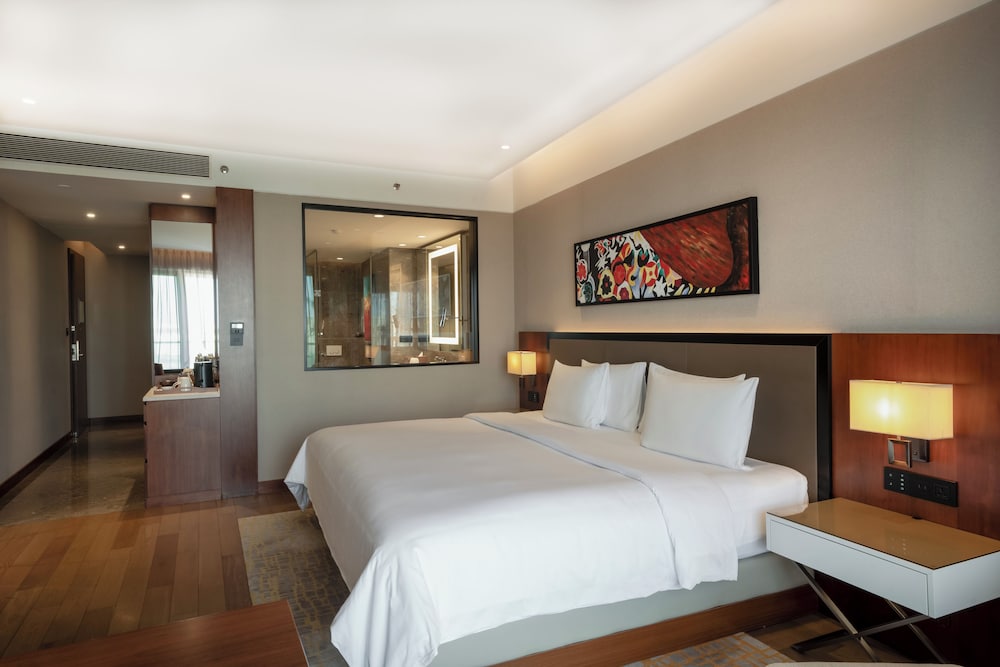 GRAND HYATT KOCHI BOLGATTY 31/71