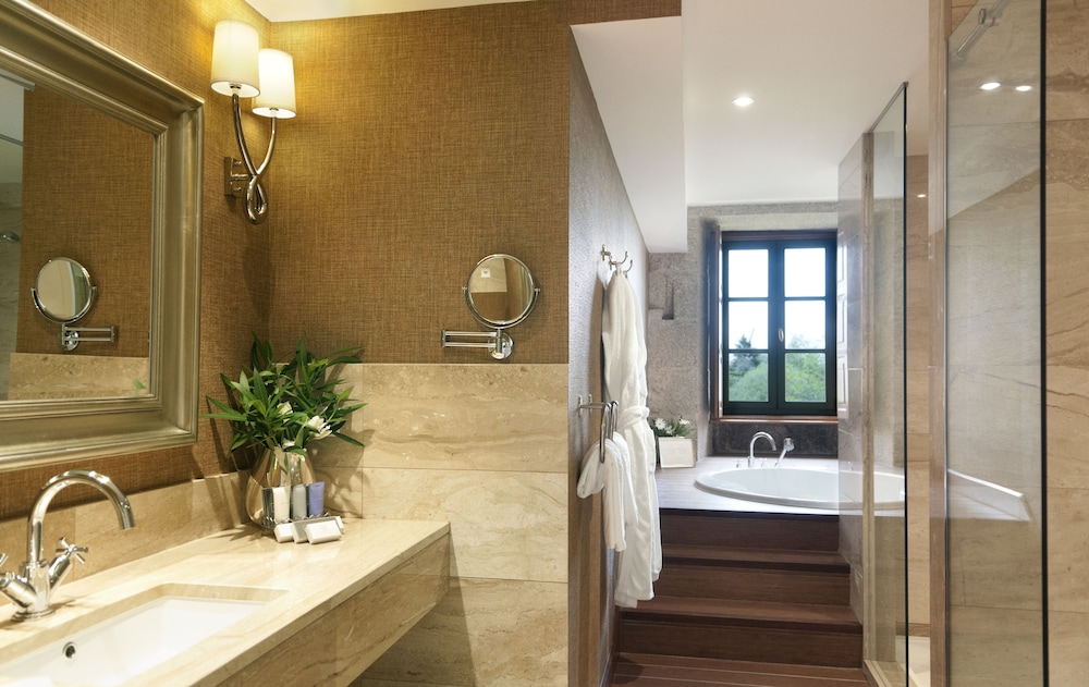 A Quinta Da Auga Relais and Chateaux 11/80