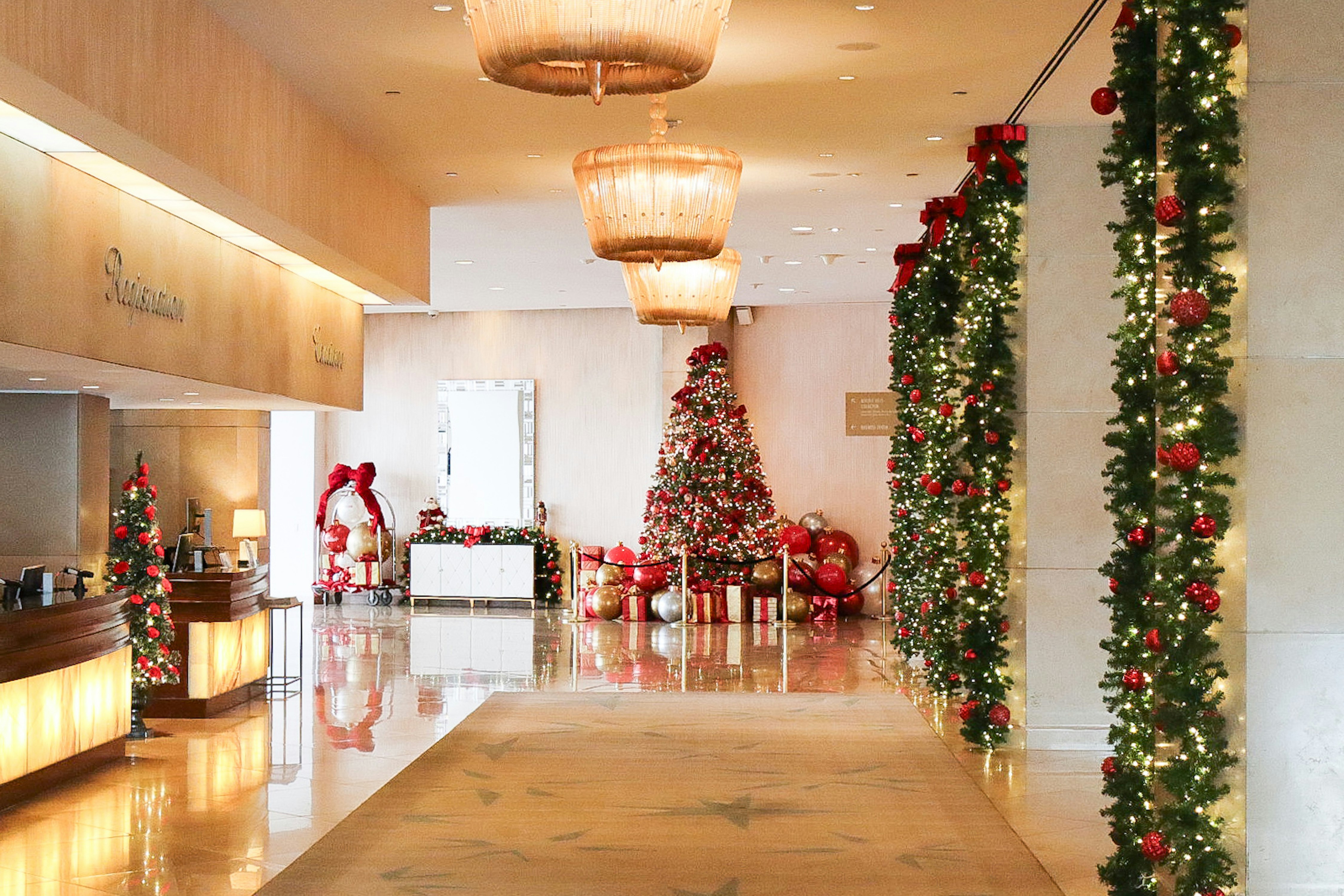 The Beverly Hilton 40/60