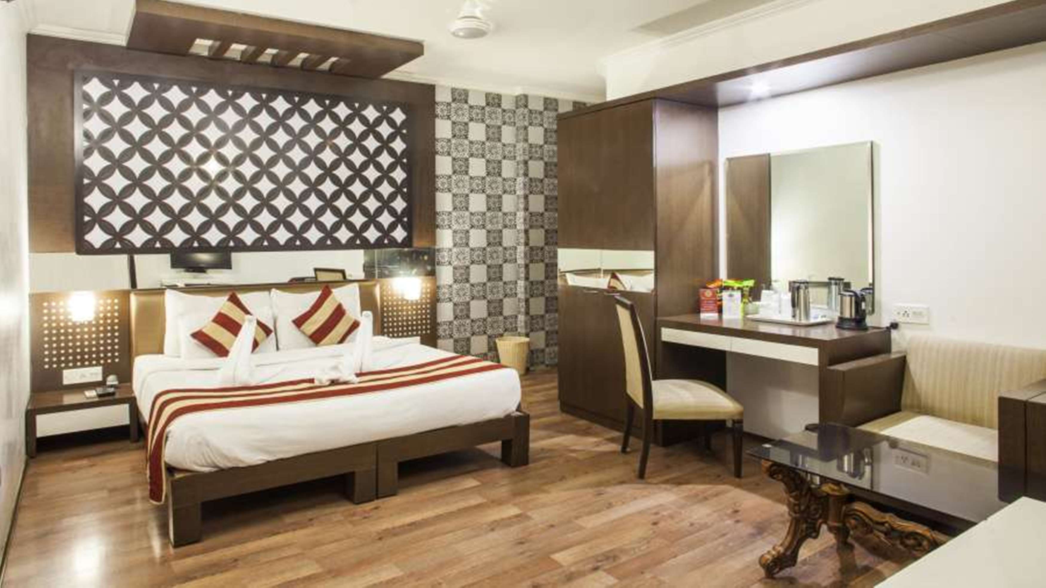 Hotel Surya International 7/16