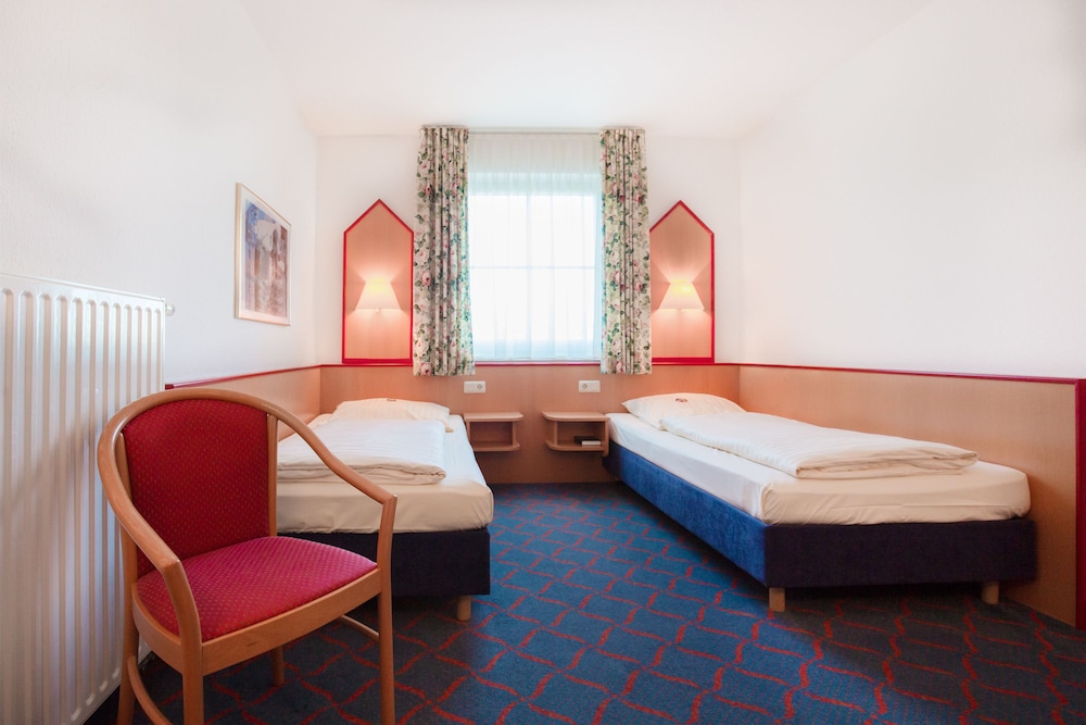 Hotel Montana Lauenau 17/38