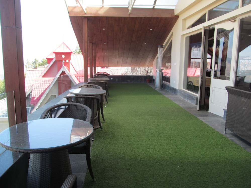Regenta Resort and Spa Mashobra 53/61