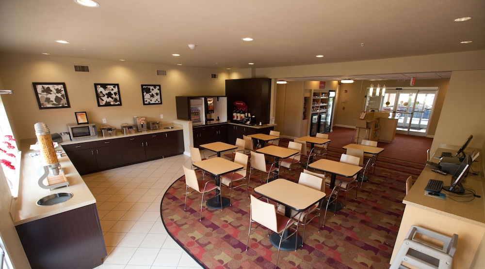 Towneplace Suites Lake Jackson Clute 23/31