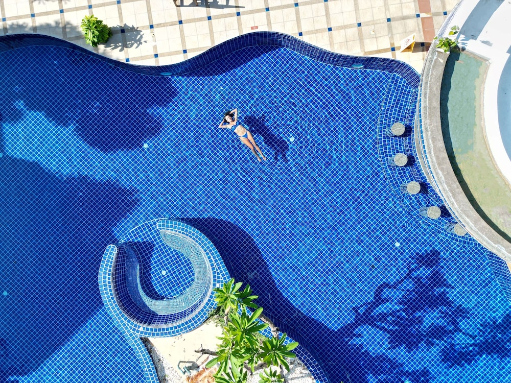 Phuket Leelavadee Hua Ting Resort 21/50