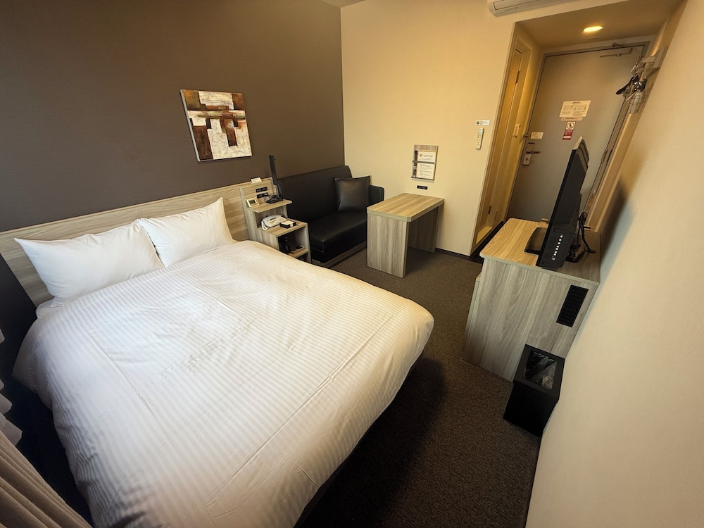 Hotel Route-Inn Kanuma Inter 12/47