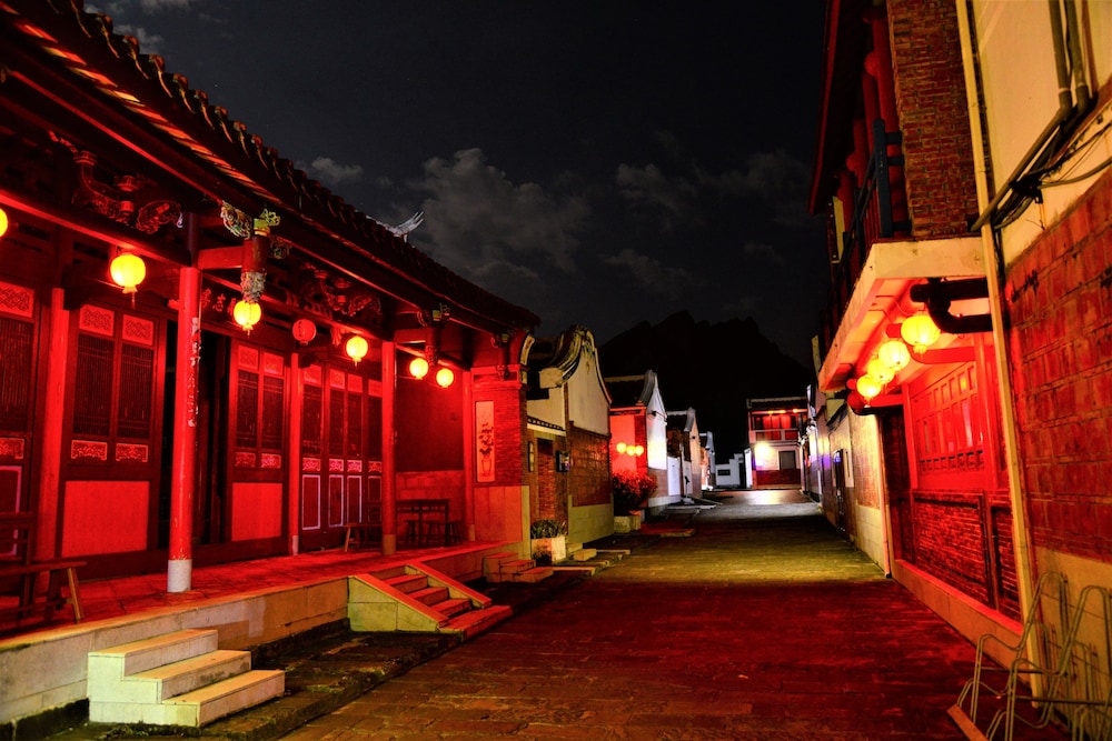 Kenting Youth Activity Center 42/46