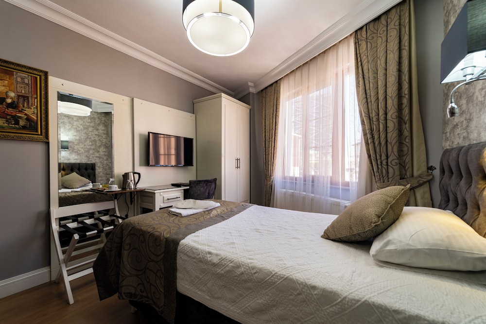 Levent Hotel 35/66