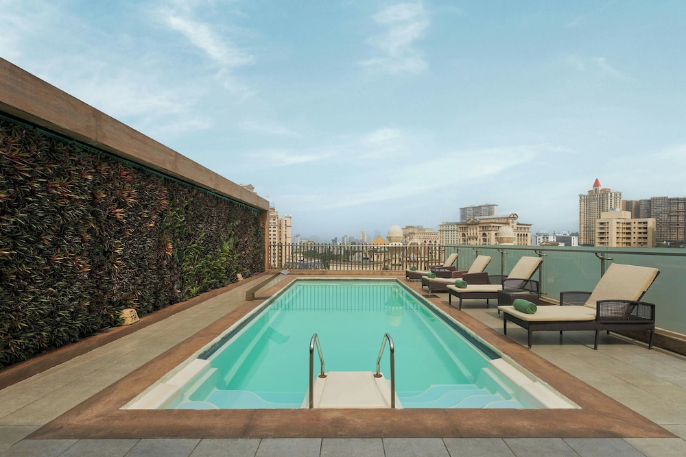 Meluha the Fern An Ecotel Hotel 46/50