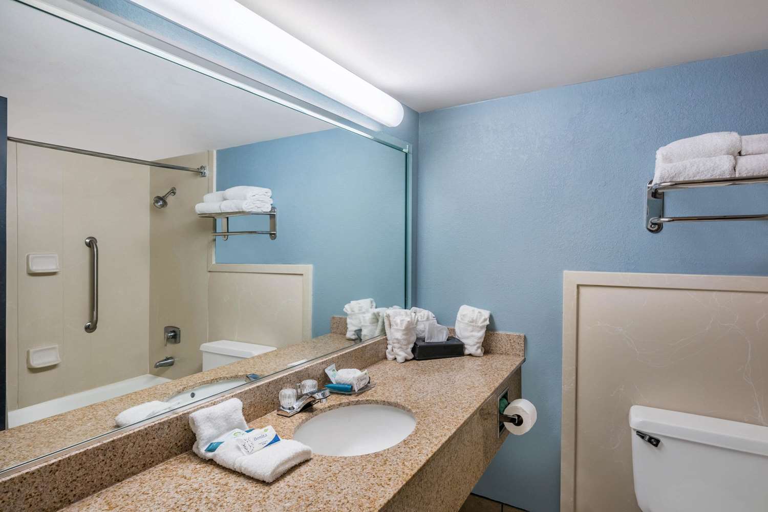 Travelodge By Wyndham Memphis Airport 6/6