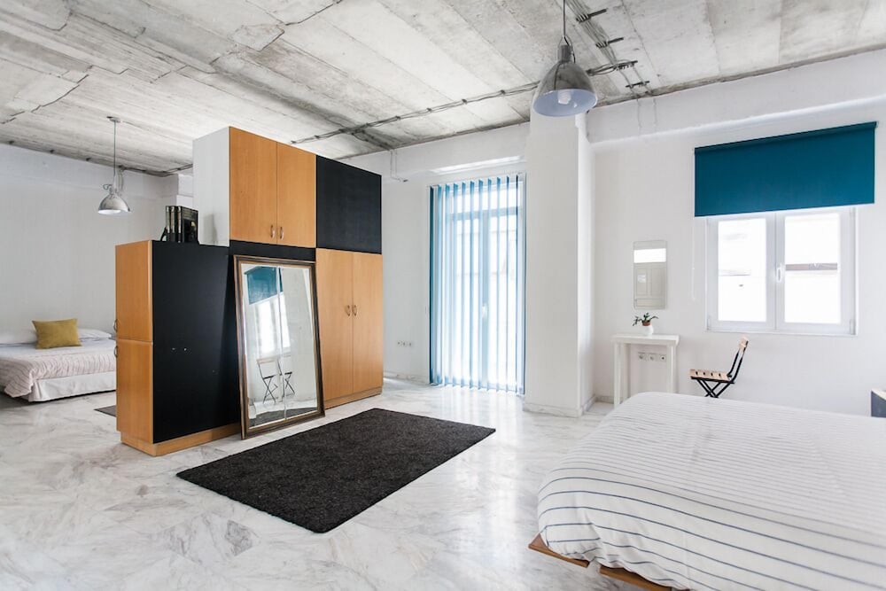 Concierge Athens Ii 24/50