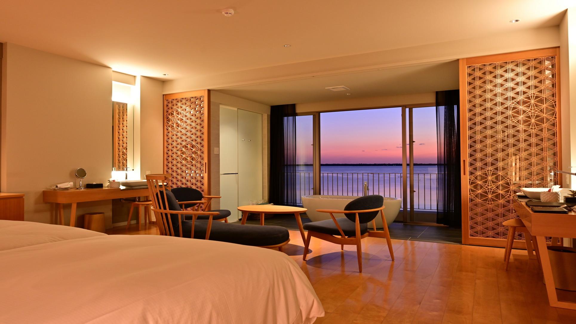Luxury, Twin Beds, Ocean View, New Wing, Top Floor