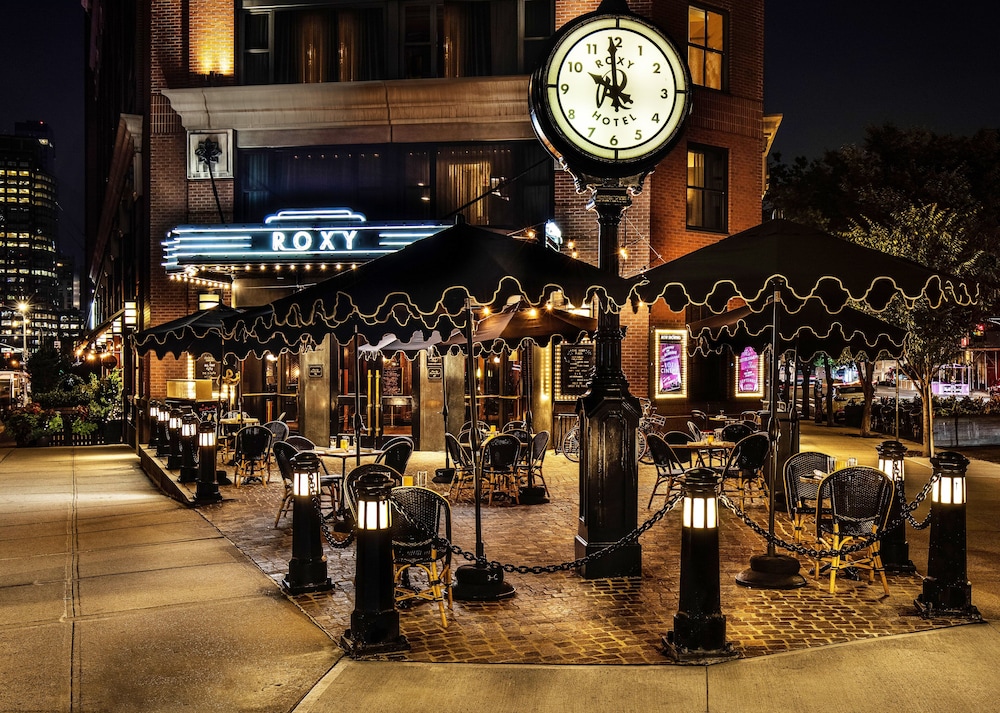 The Roxy Hotel New York 39/45