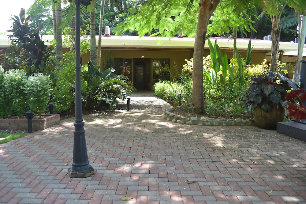 Hotel Diuwak 67/74
