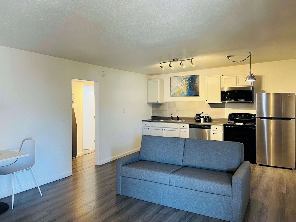 Studio6 Sierra Vista, AZ – Fort Huachuca 25/35