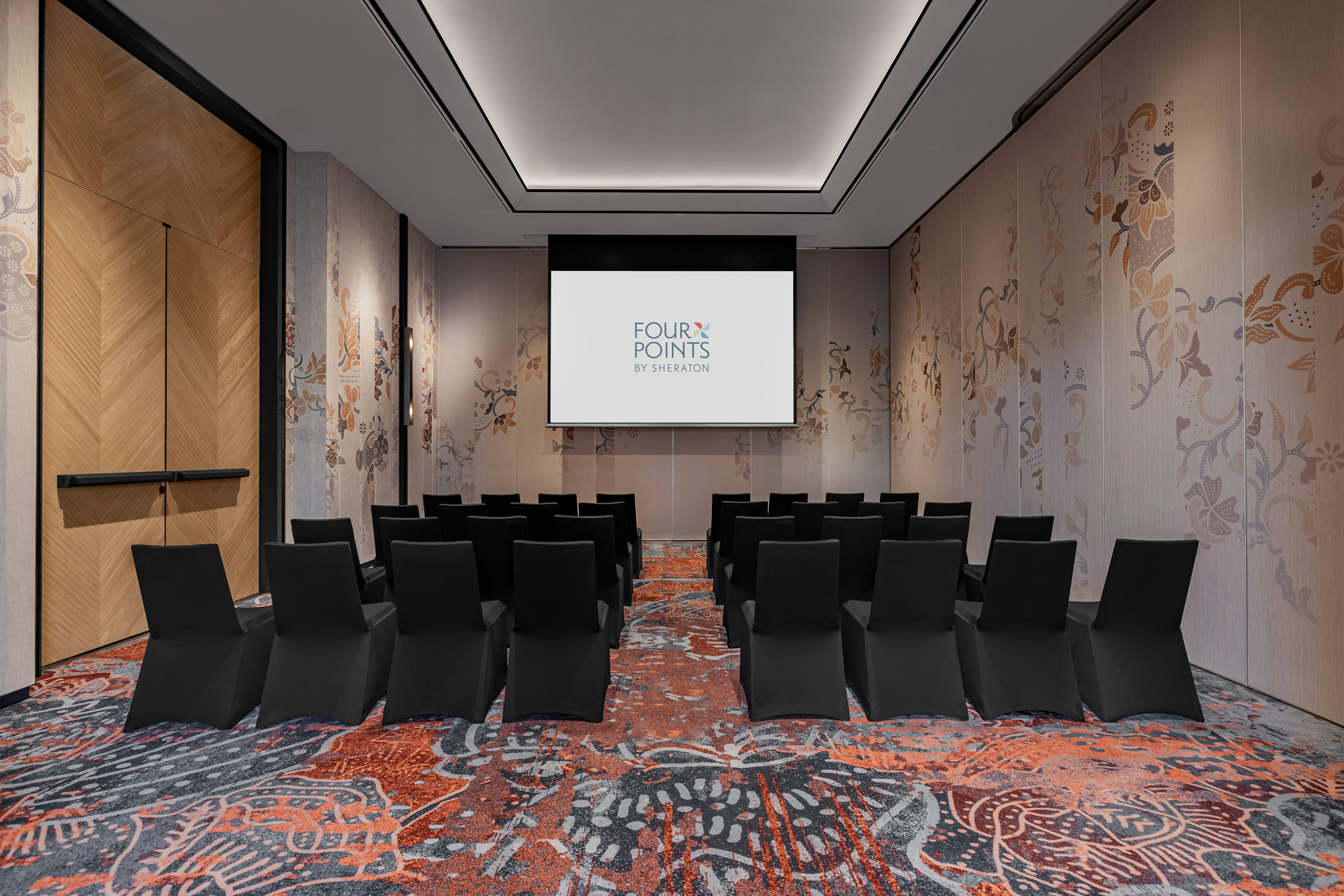 Four Points by Sheraton Phuket Patong Beach Resort 31/44