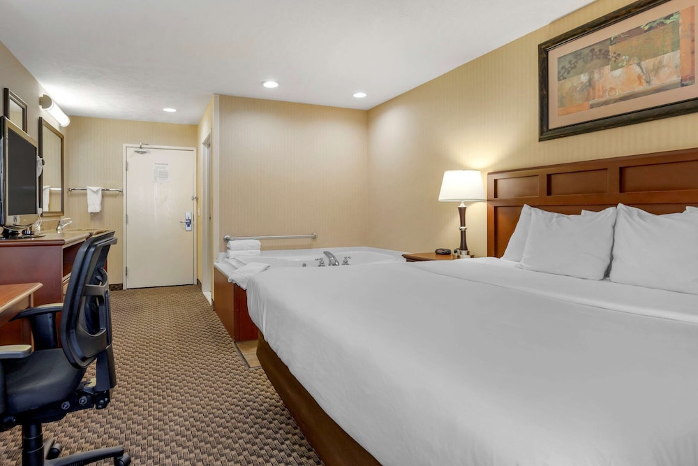 Comfort Inn Traverse City 19/59
