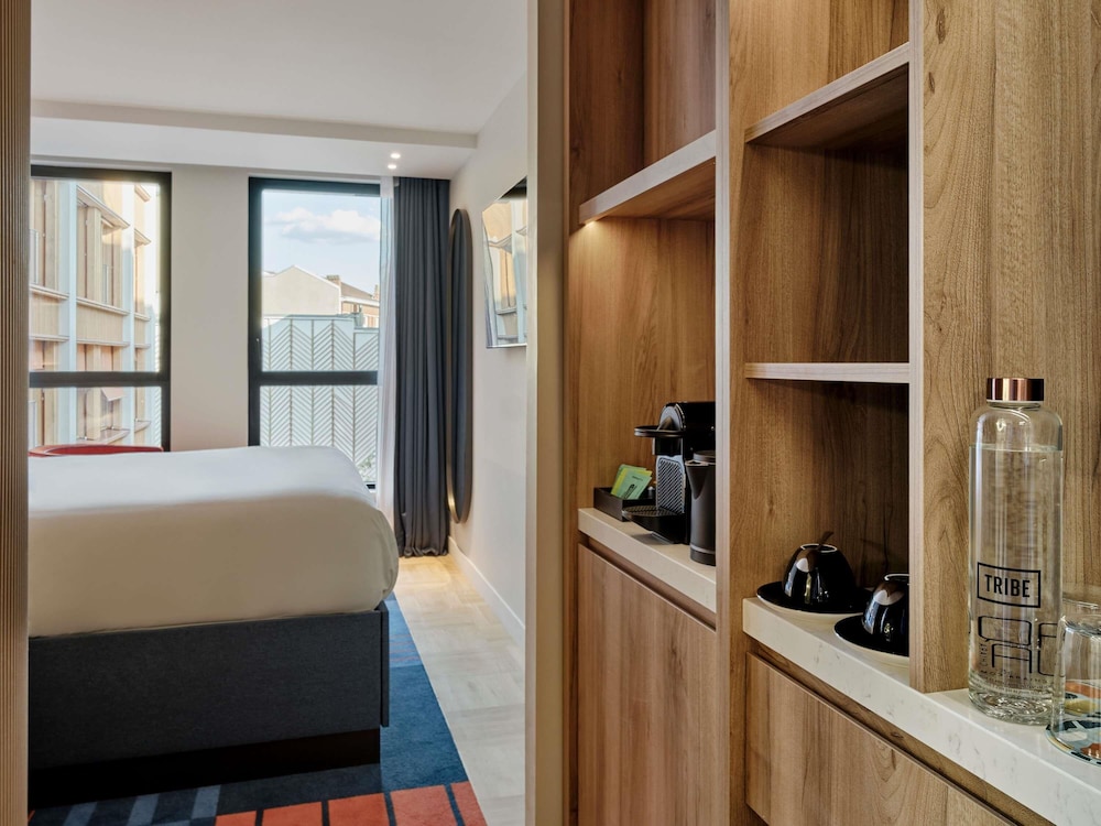 TRIBE Paris Pantin 4/50