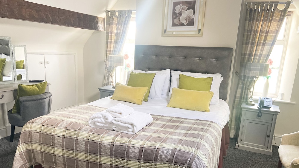 Horsley Lodge Hotel 6/63