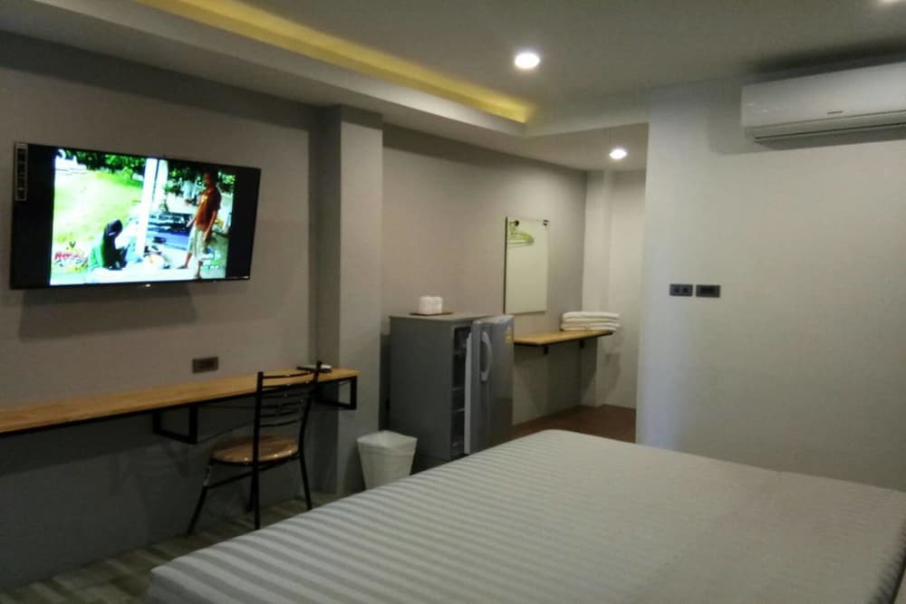 Sor Kor Sor Resort 9/61