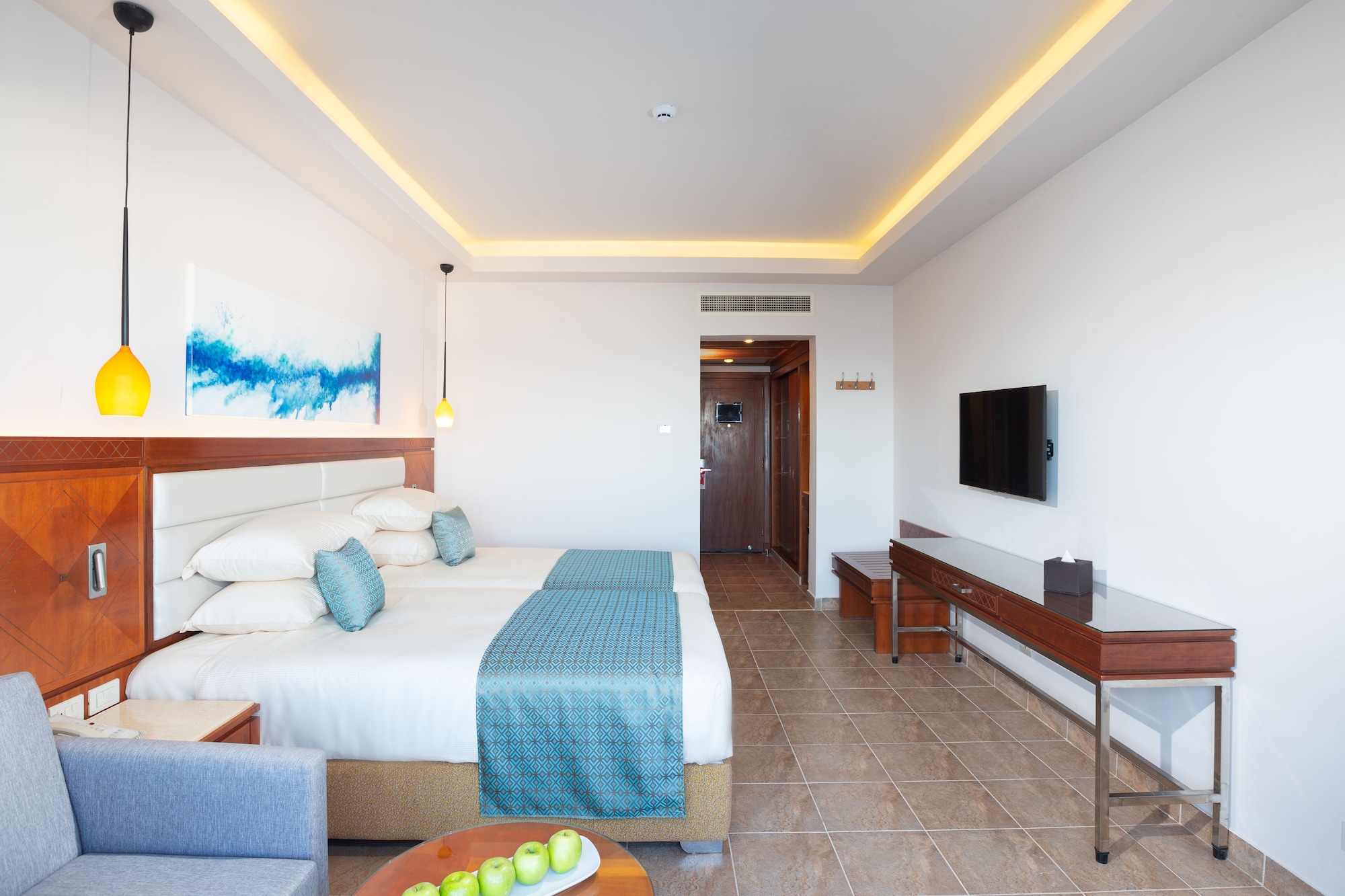 Deluxe Room Triple