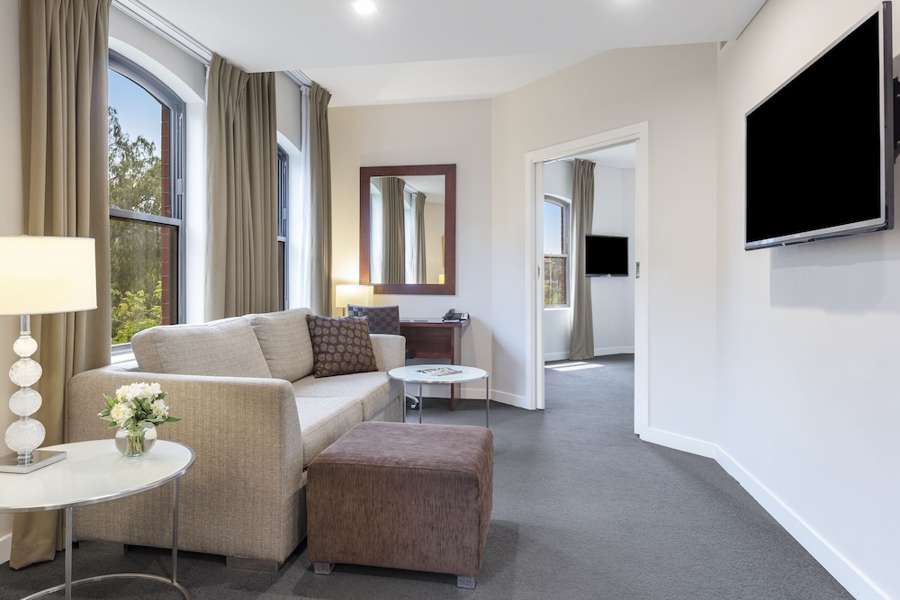 Amora Herencia Riverwalk Melbourne 38/68
