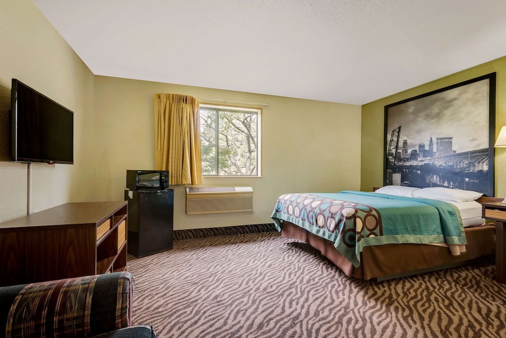 Super 8 By Wyndham Mentor/Cleveland Area 16/31