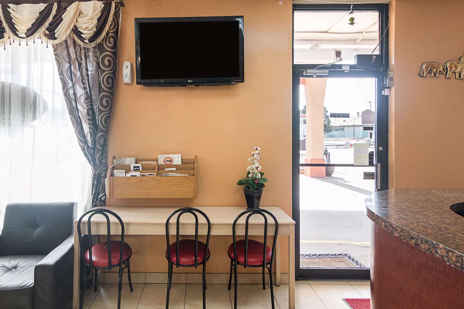 Econo Lodge Dalhart Hwy 54 - Hwy 287 13/18