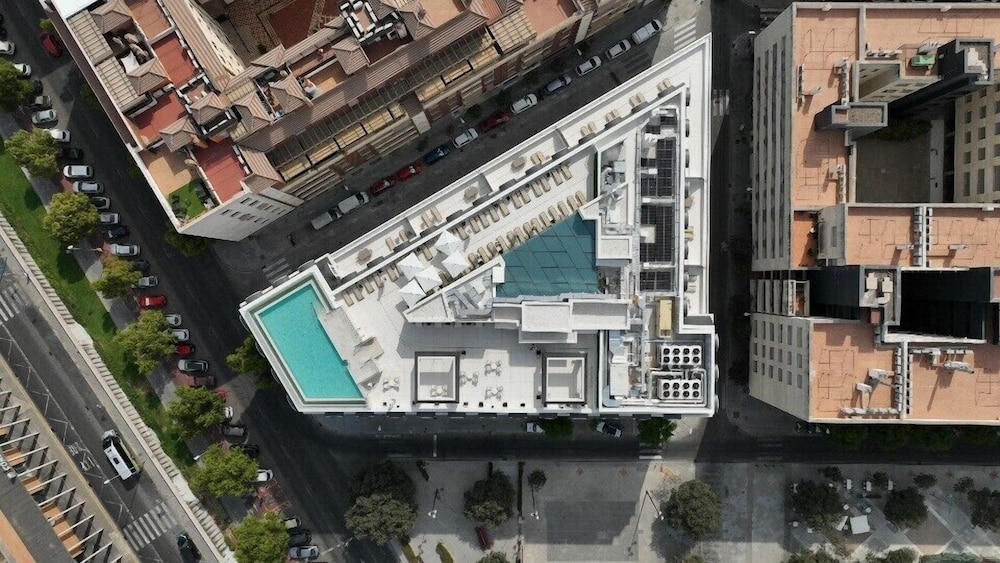 Mezquita Center 3/48