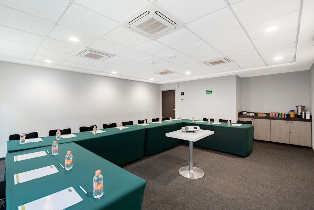 City Express Junior by Marriott Ciudad Del Carmen Aeropuerto 35/44