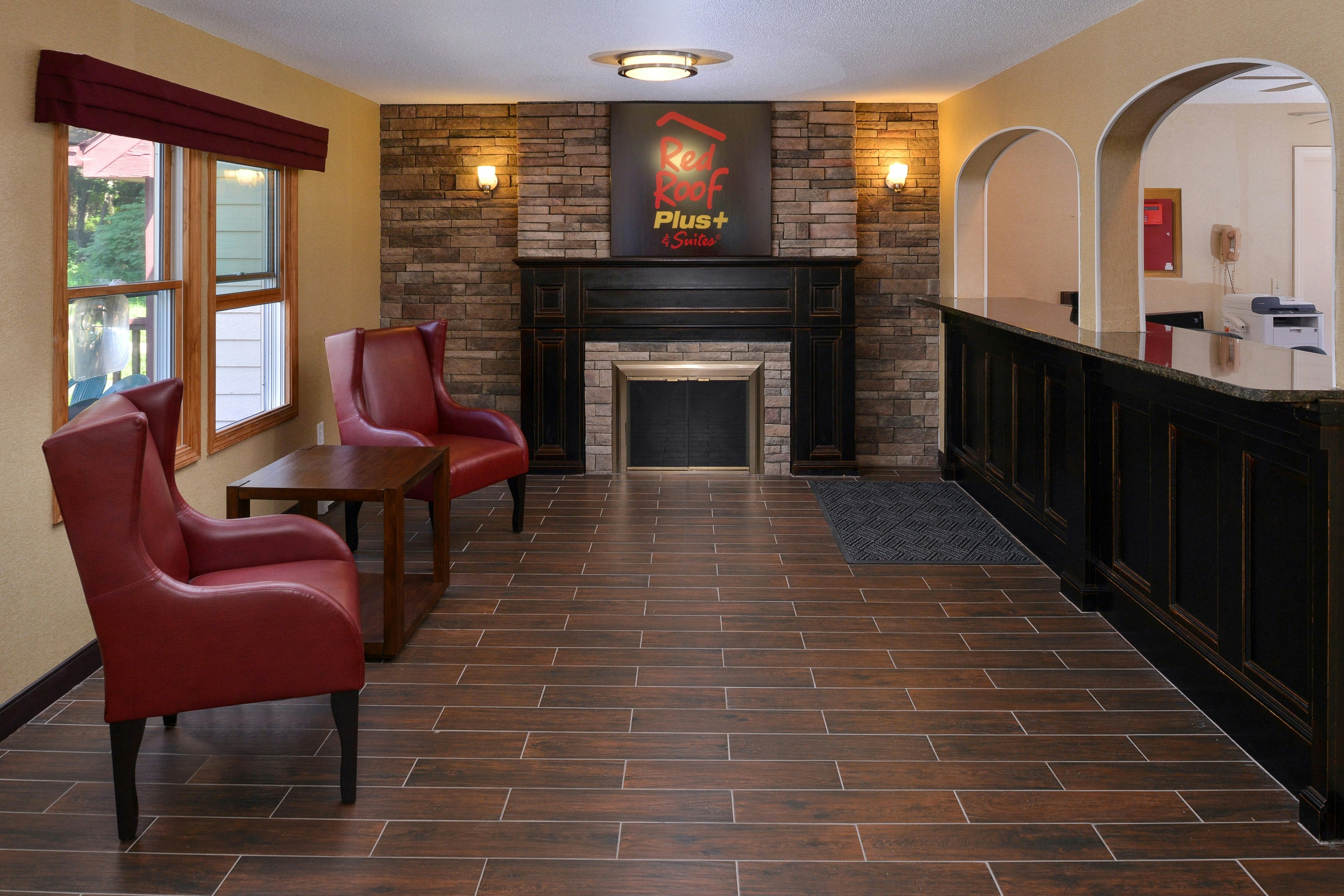 Red Roof Inn Plus and Suites Guilford 5/8