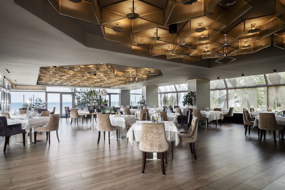 Baltic Beach Hotel and Spa 61/73