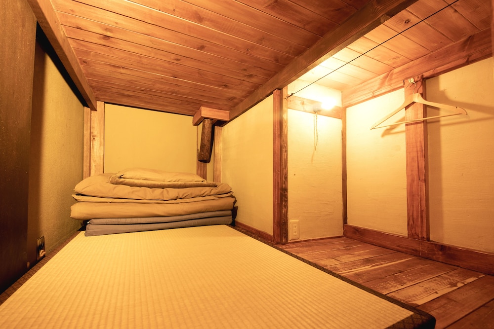 Guesthouse YULULU 25/45