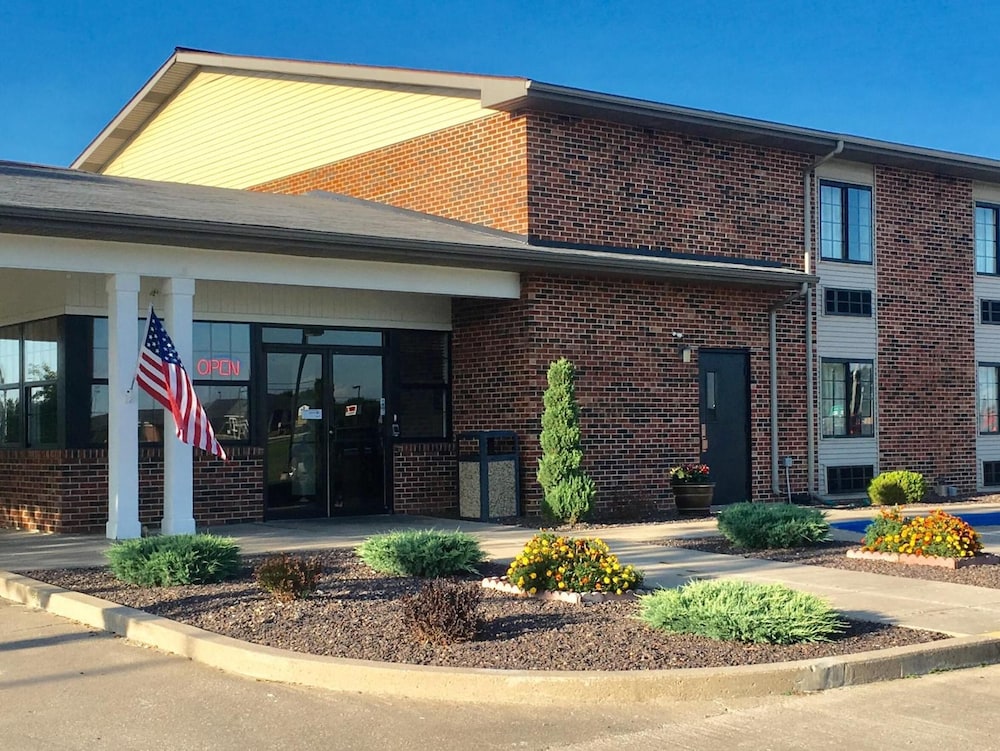 FairBridge Inn Express Monroe City 1/28