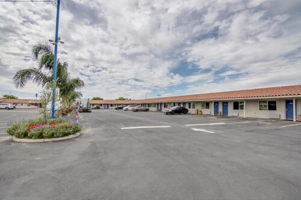 Motel6 Manteca, CA 38/45