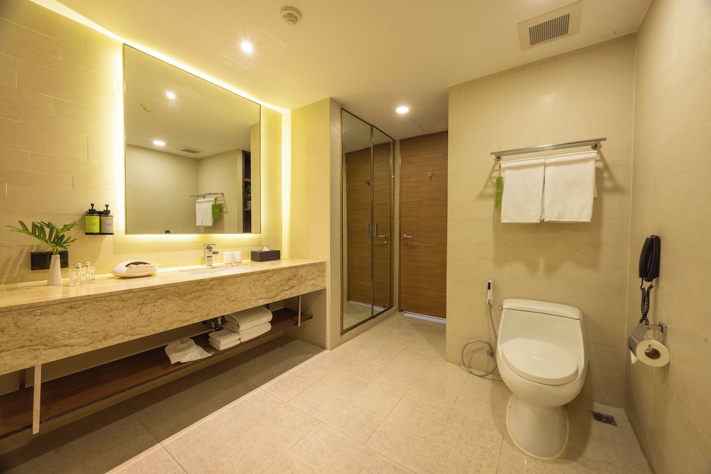 Lit Bangkok Residence 101/102