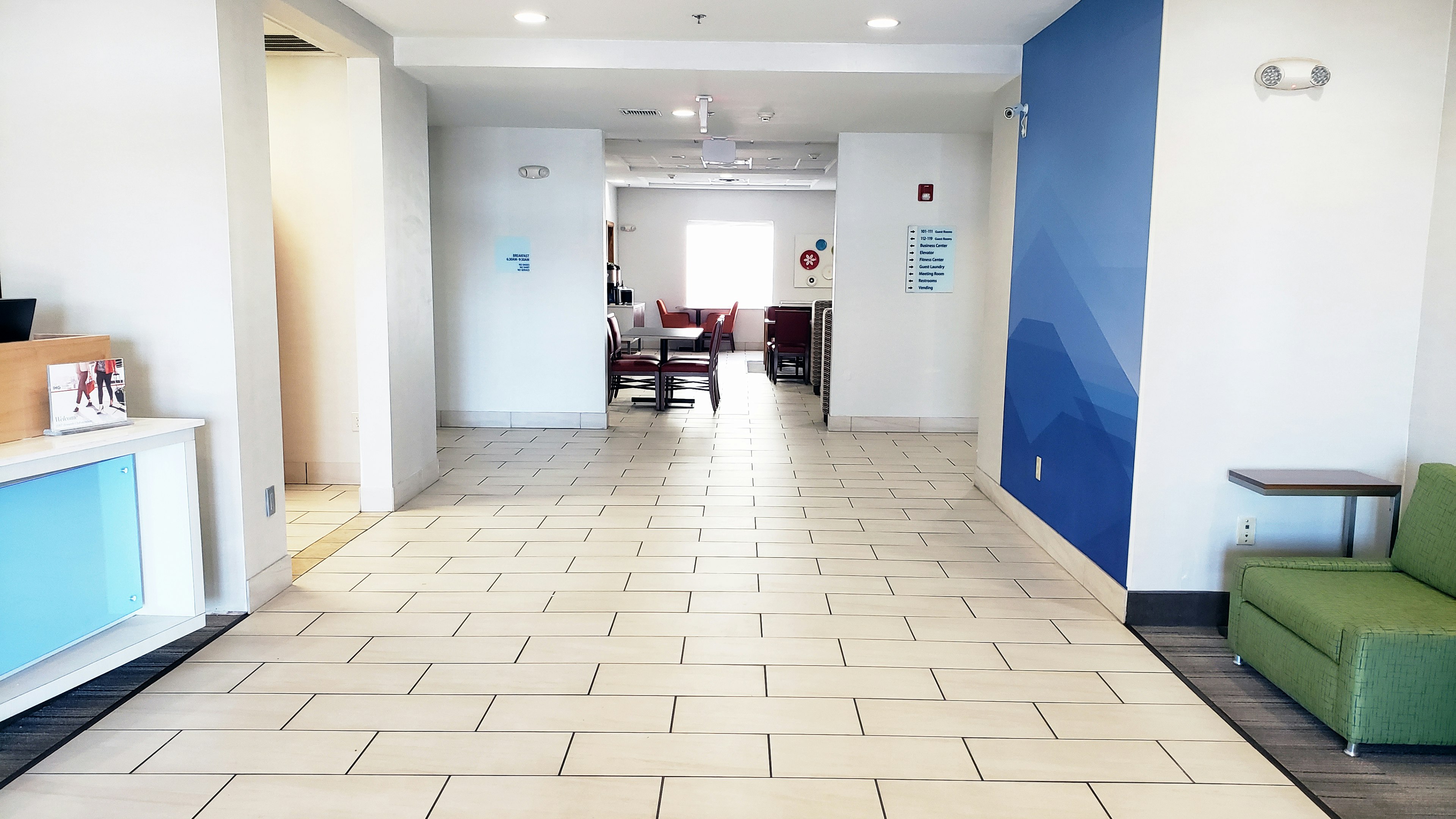 Holiday Inn Express Hotel Suites San Angelo 15/58